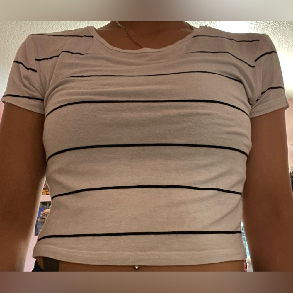 Rue 21, size Medium, white and black stripes